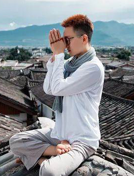 裴一Daniel 裴一Daniel