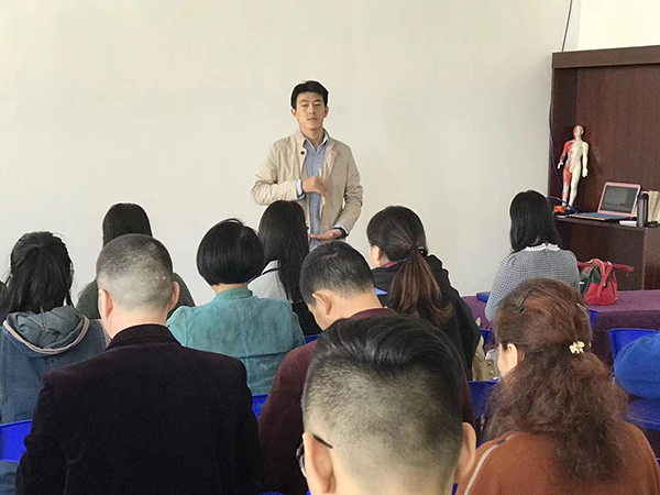 授課現(xiàn)場 授課現(xiàn)場