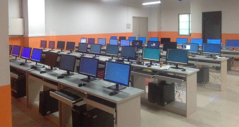 实操机房 实操机房
