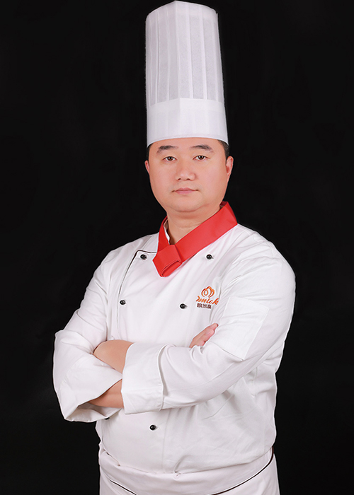 魏向东