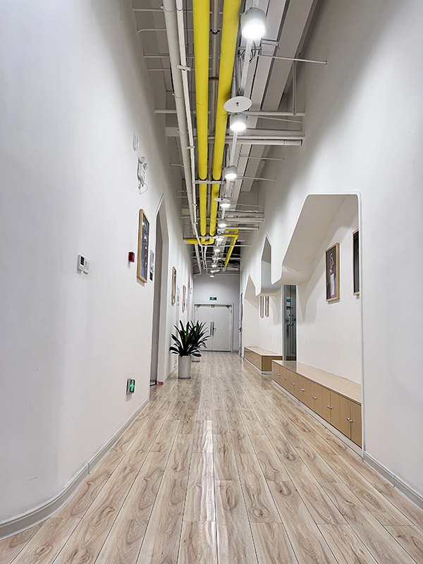 教学区过道 教学区过道