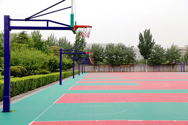 篮球场 篮球场