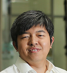 张忠元 张忠元