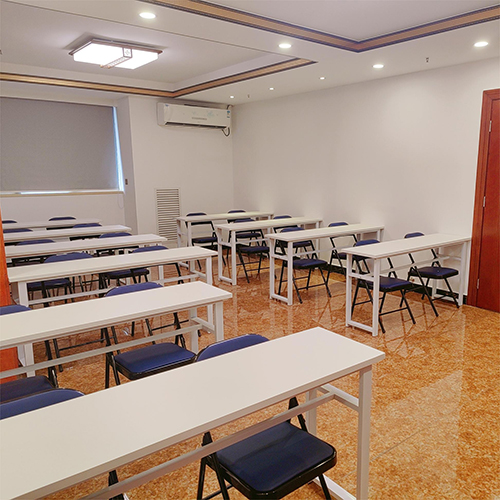 多功能教室 多功能教室