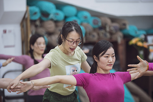 廣州艾揚(yáng)格瑜伽一級周末課程怎么收費？