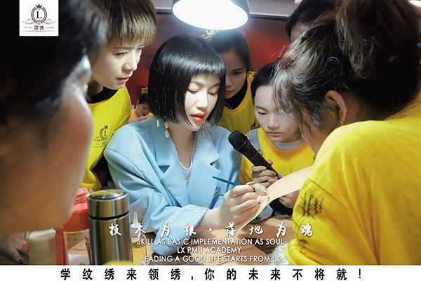 学员训练现场 学员训练现场