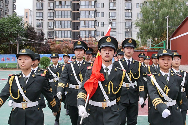 護(hù)旗隊(duì) 護(hù)旗隊(duì)