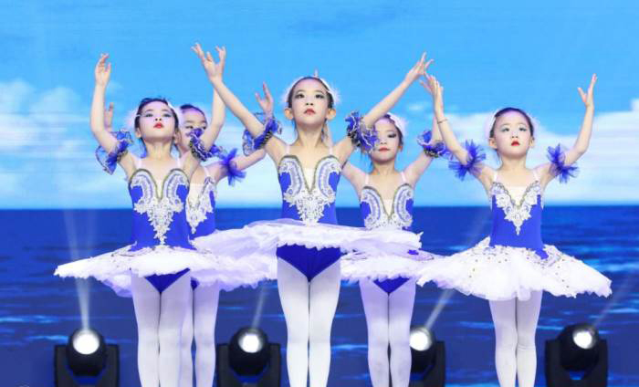 風(fēng)采展示 風(fēng)采展示