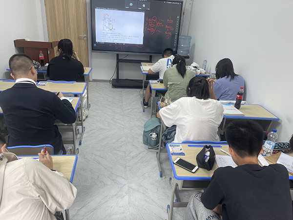 培訓(xùn)現(xiàn)場(chǎng) 培訓(xùn)現(xiàn)場(chǎng)