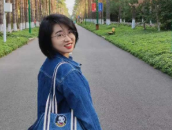 李季老师 李季老师