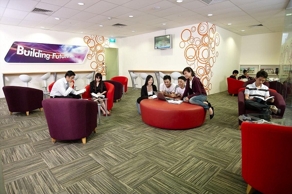 广州欣冉留学服务费用一般是怎么收费？贵吗？