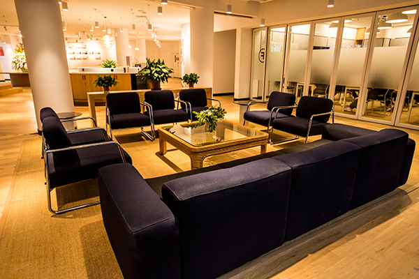 休息區(qū) 休息區(qū)