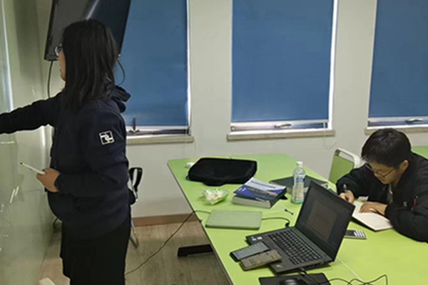 學(xué)習(xí)中 學(xué)習(xí)中