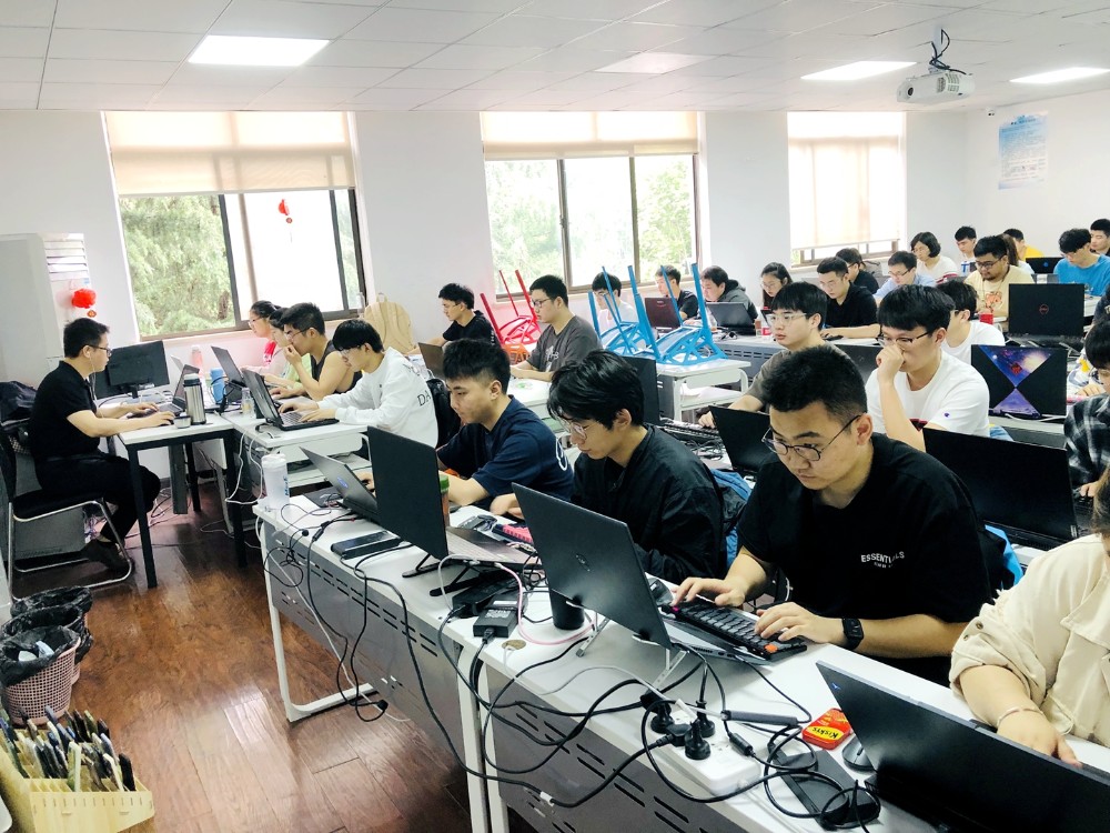 学习现场 学习现场