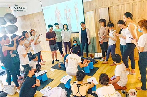 上課現(xiàn)場(chǎng) 上課現(xiàn)場(chǎng)