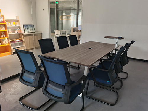 開(kāi)會(huì)區(qū)