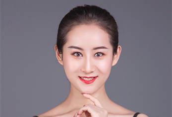 陈妍君 陈妍君