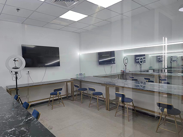 课室