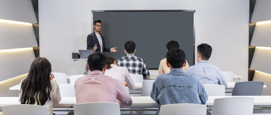 攝圖網(wǎng)_501702560_wx_成人教育課堂學生聽老師講課(企業(yè)商用) 攝圖網(wǎng)_501702560_wx_成人教育課堂學生聽老師講課(企業(yè)商用)