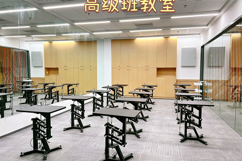 高级班教室