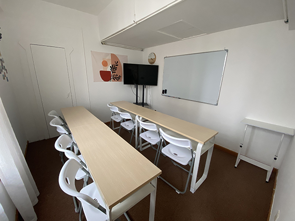 留学语培教室照片（小）