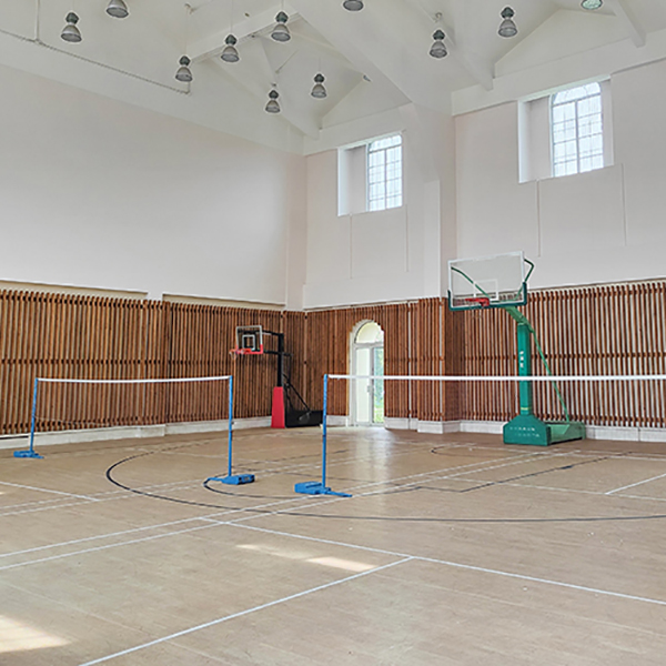 籃球場(chǎng) 籃球場(chǎng)