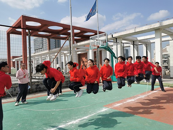 学生户外活动风采