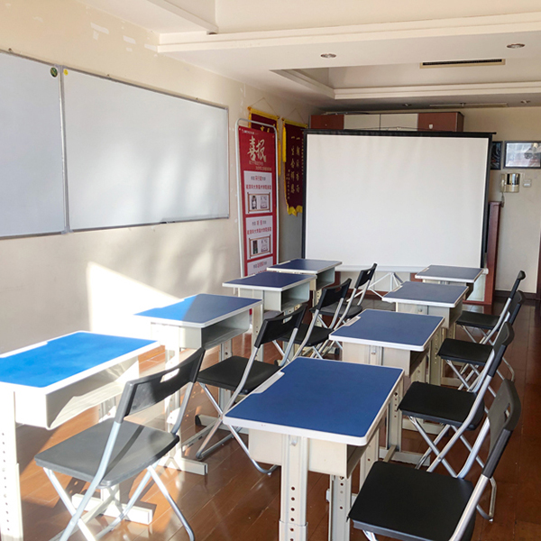 课室