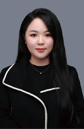 教学校长胡莹嫔