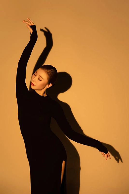 导师:宋雅雯 导师:宋雅雯