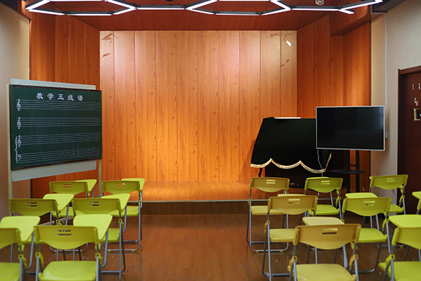 课室