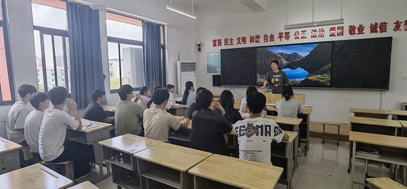 北校区课室环境 北校区课室环境