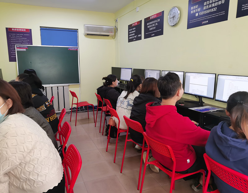 上課現(xiàn)場 上課現(xiàn)場