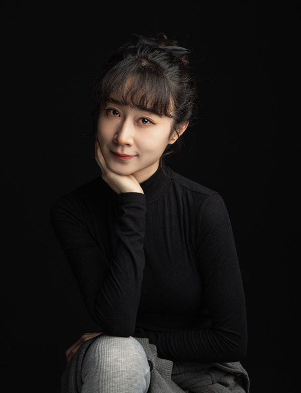 李依燃 李依燃