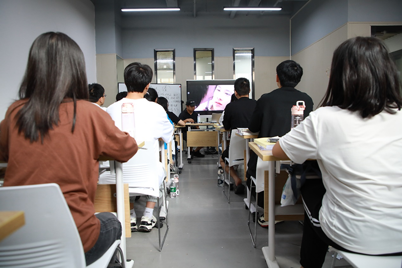 課室環(huán)境 課室環(huán)境