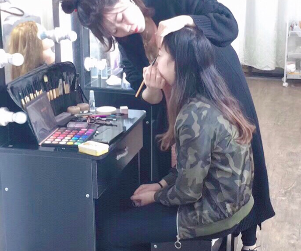 化妝實(shí)操 化妝實(shí)操