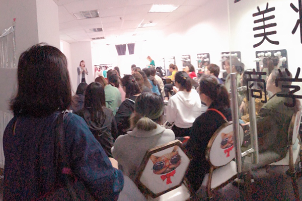 學(xué)習(xí)現(xiàn)場(chǎng) 學(xué)習(xí)現(xiàn)場(chǎng)