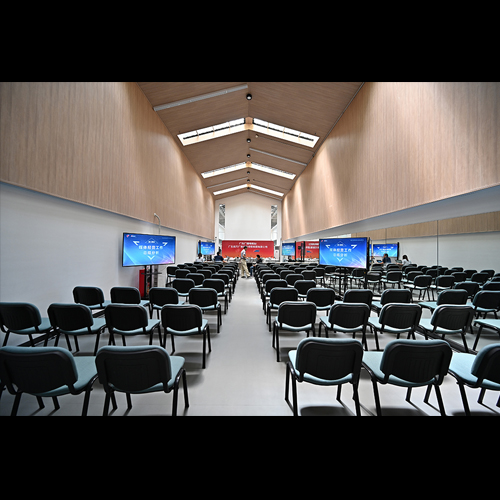 學(xué)校環(huán)境