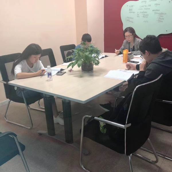 上課現(xiàn)場(chǎng) 上課現(xiàn)場(chǎng)