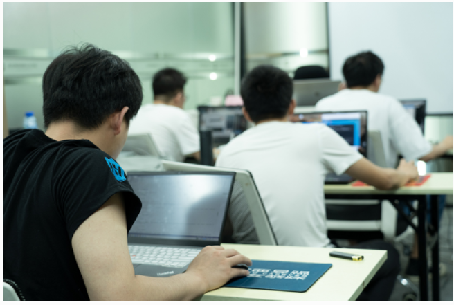 學(xué)習(xí)現(xiàn)場 學(xué)習(xí)現(xiàn)場