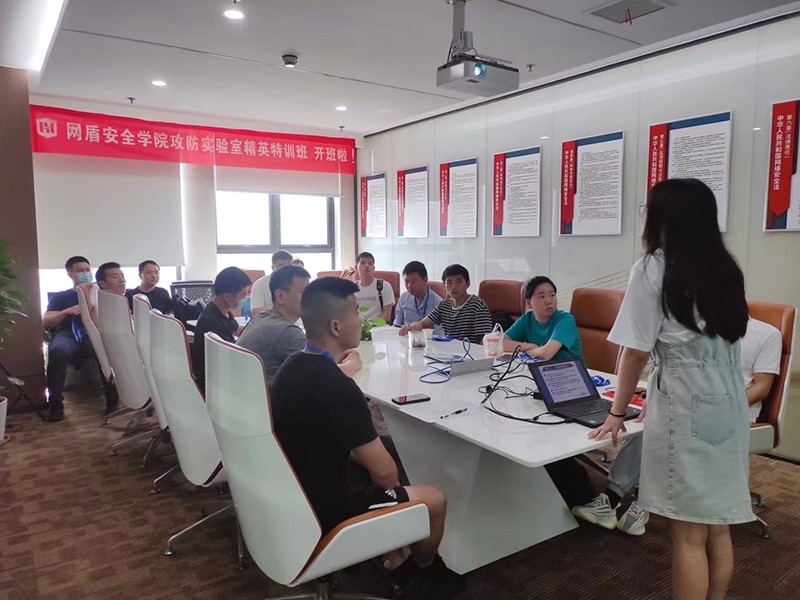 授課現(xiàn)場 授課現(xiàn)場