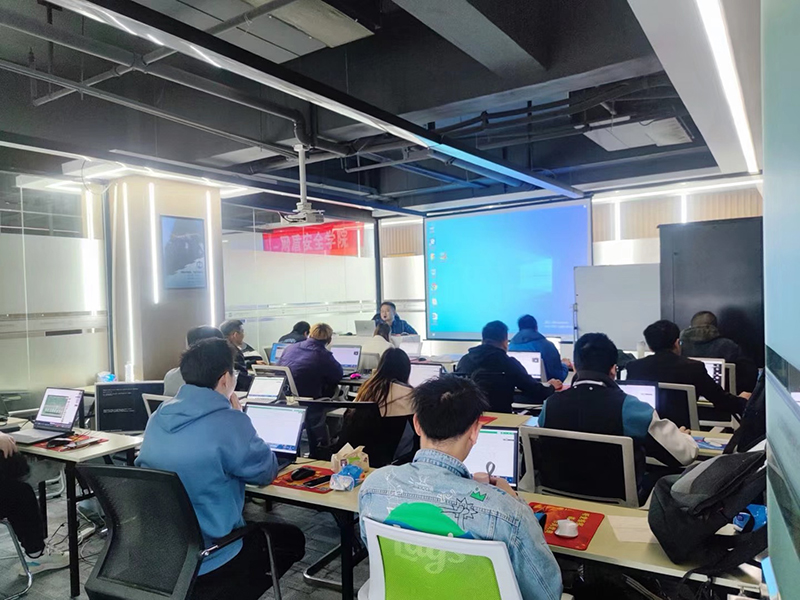 授課現(xiàn)場(chǎng)