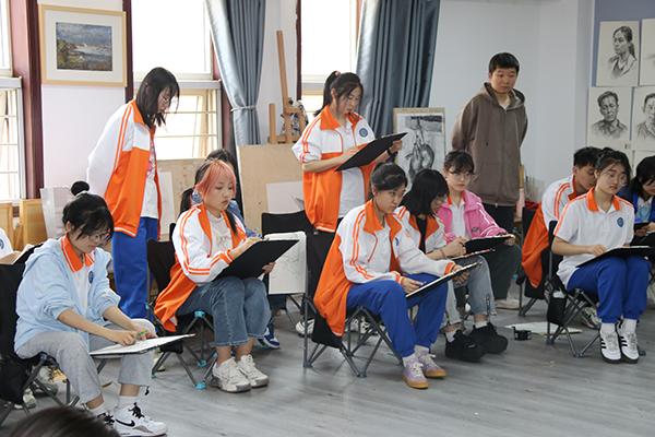 上課現(xiàn)場(chǎng)