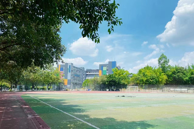 学校操场 学校操场