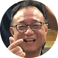 会长 崔英锡(韩) 会长 崔英锡(韩)
