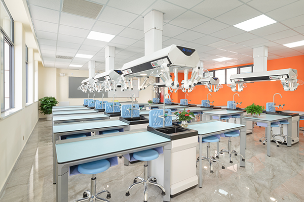 實(shí)驗(yàn)室 實(shí)驗(yàn)室