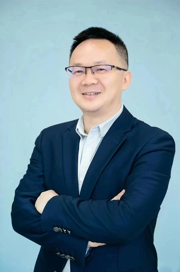 刘静波 刘静波