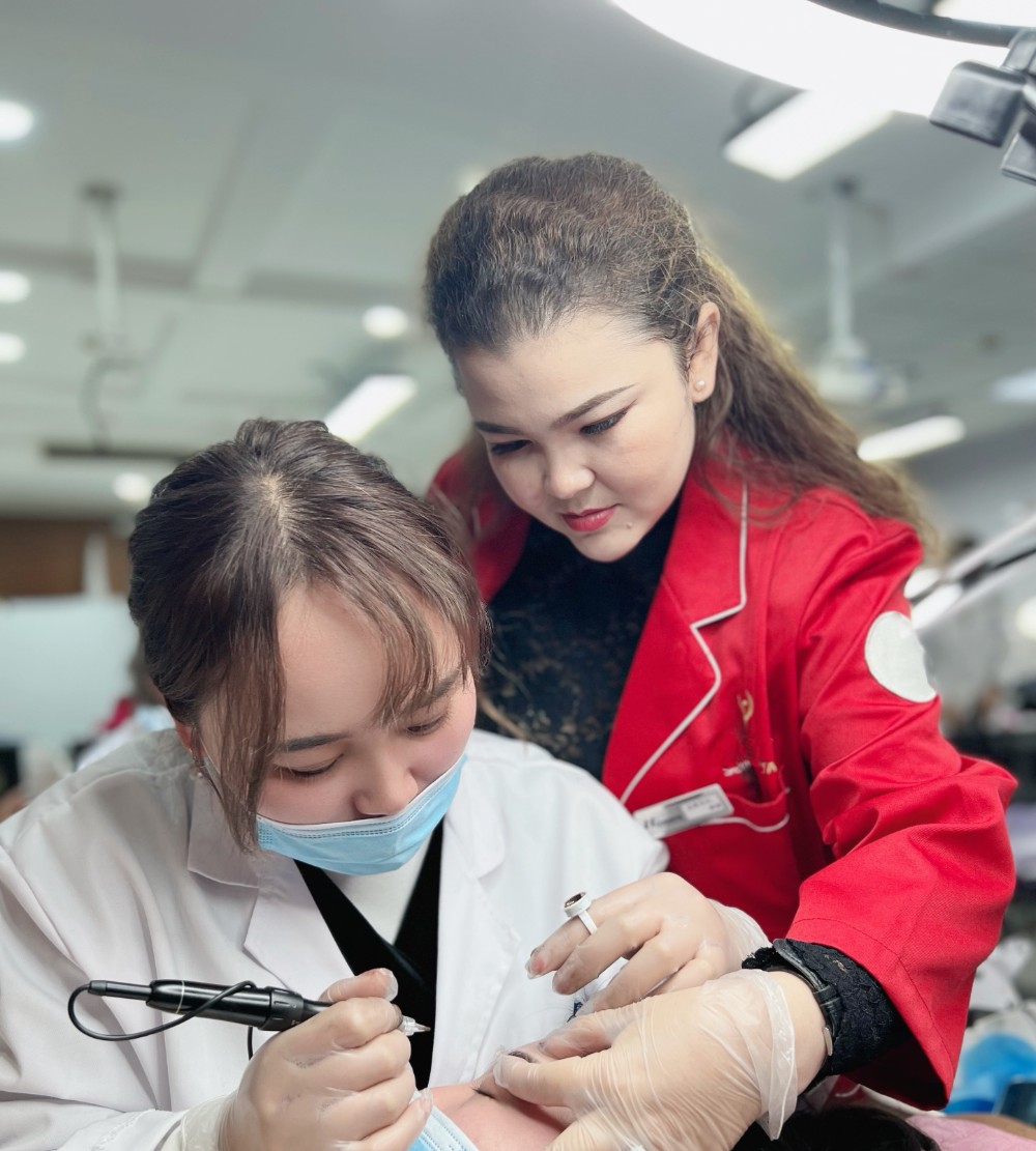 指導(dǎo)現(xiàn)場(chǎng) 指導(dǎo)現(xiàn)場(chǎng)