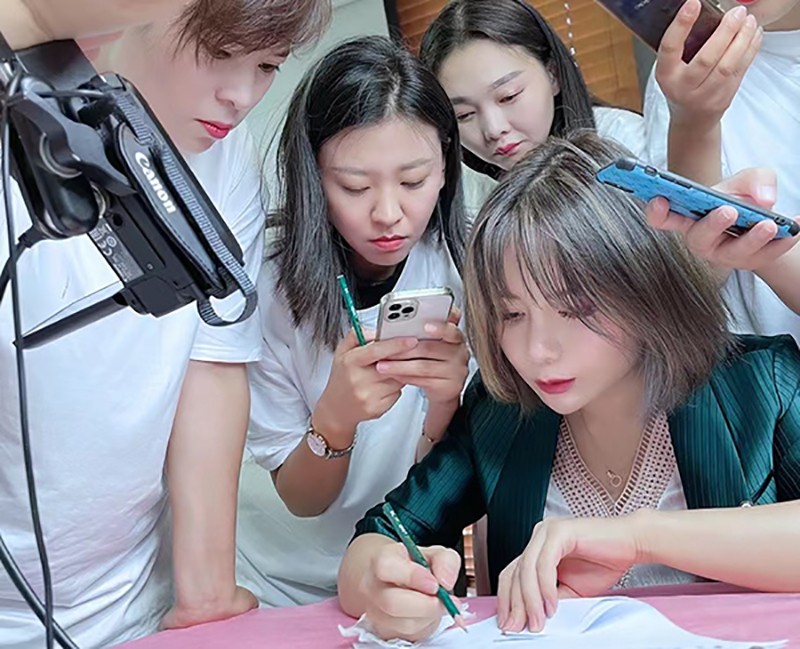 學(xué)習(xí)現(xiàn)場(chǎng) 學(xué)習(xí)現(xiàn)場(chǎng)