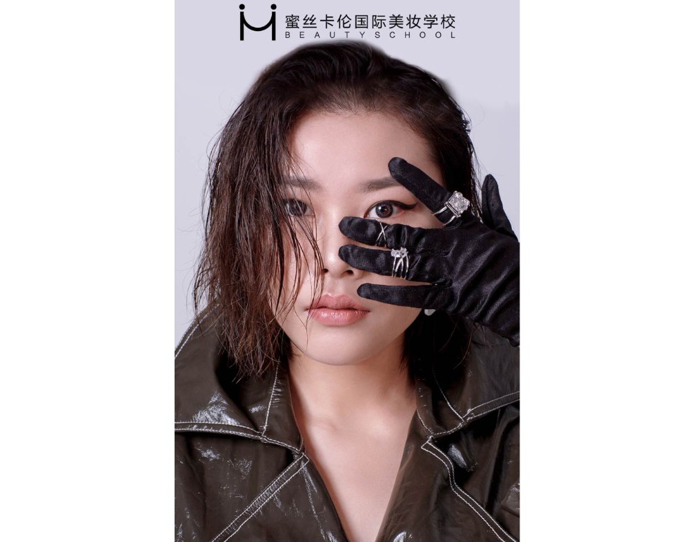 李远茹 李远茹